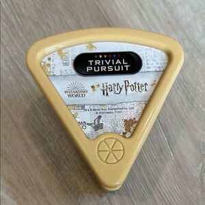 Hasbro Trivial Pursuit Harry Potter Game - Yellow